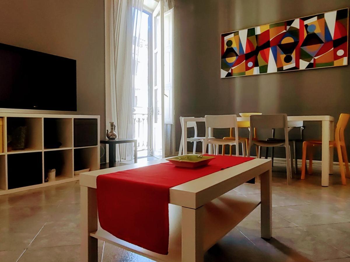 Central Apartment A Due Passi Dal Porto Palermo Eksteriør billede